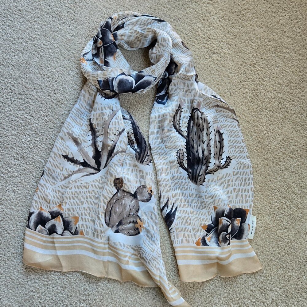Max Studio 100% silk cactus scarf